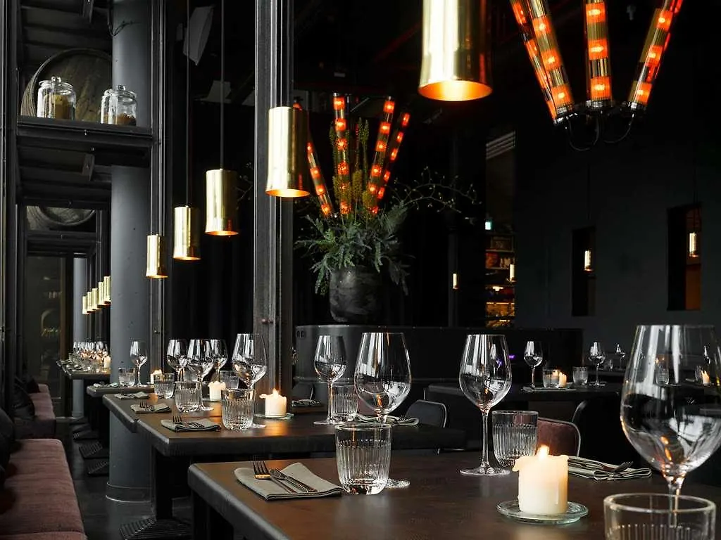 25Hours Hotel Hamburg Hafencity 4*,